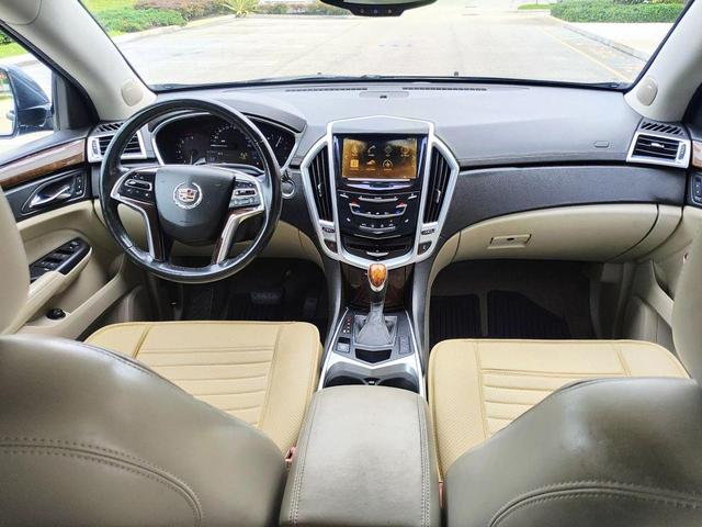 Photo of 2013 Gray Flannel Metallic Cadillac SRX