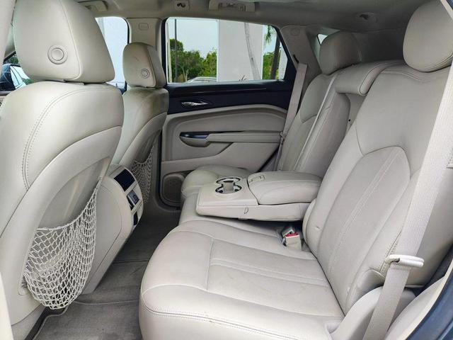 Photo of 2013 Gray Flannel Metallic Cadillac SRX