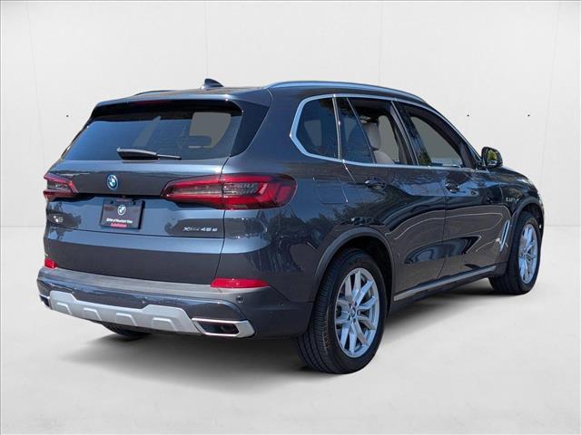 Photo of 2022 Arctic Grey Metallic BMW X5 PHEV