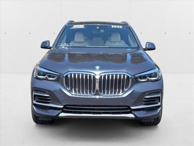 Photo of 2022 Arctic Grey Metallic BMW X5 PHEV