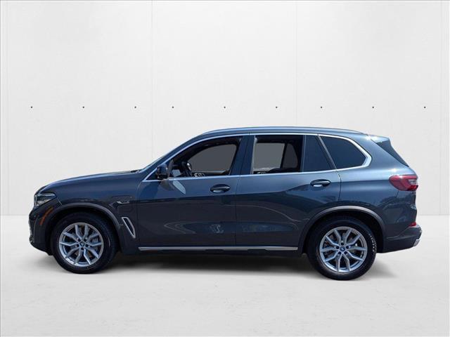 Photo of 2022 Arctic Grey Metallic BMW X5 PHEV