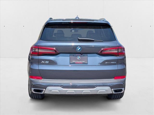 Photo of 2022 Arctic Grey Metallic BMW X5 PHEV