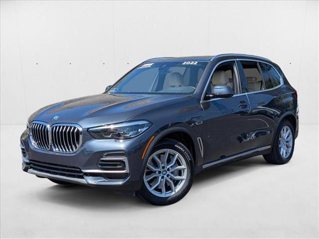Photo of 2022 Arctic Grey Metallic BMW X5 PHEV