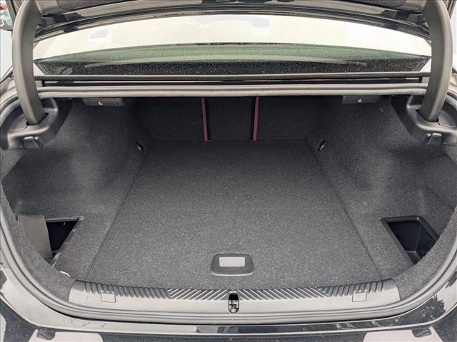Photo of 2025 Black Sapphire Metallic BMW i5