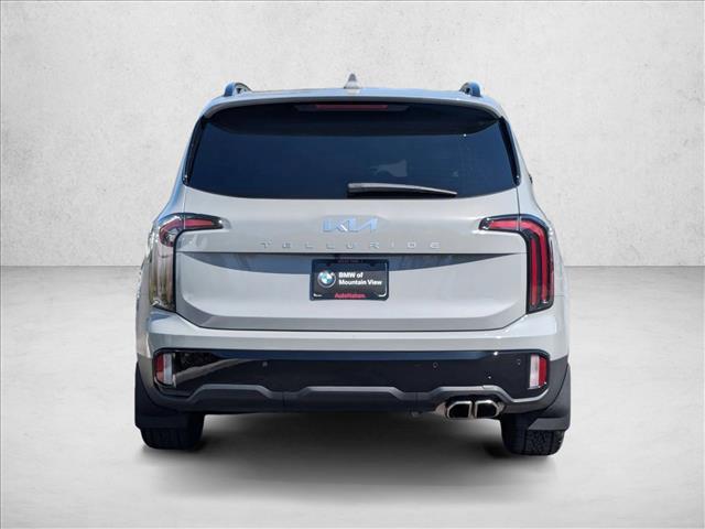 Photo of 2024 Wolf Gray Kia Telluride