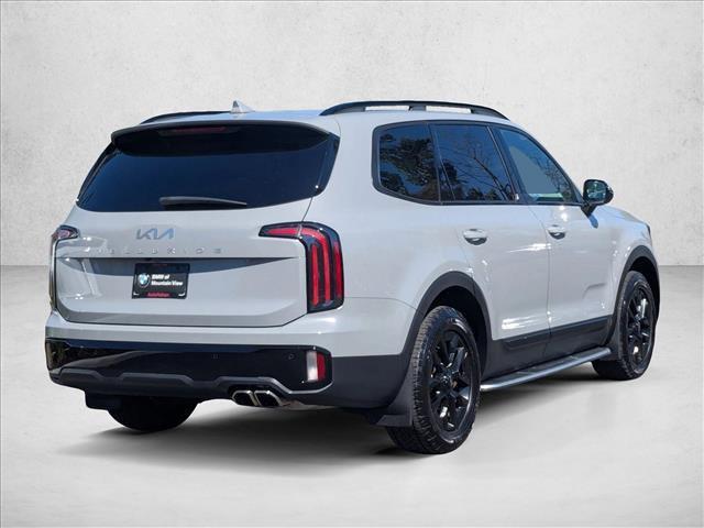 Photo of 2024 Wolf Gray Kia Telluride