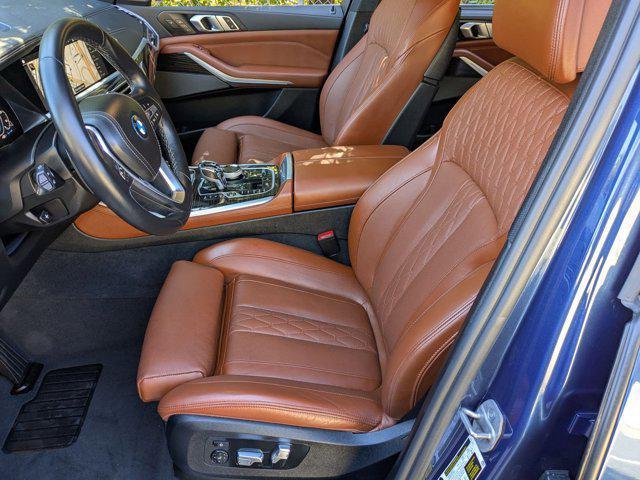 Photo of 2023 Phytonic Blue Metallic BMW X5 PHEV