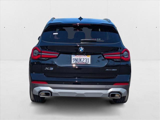 Photo of 2024 Jet Black BMW X3