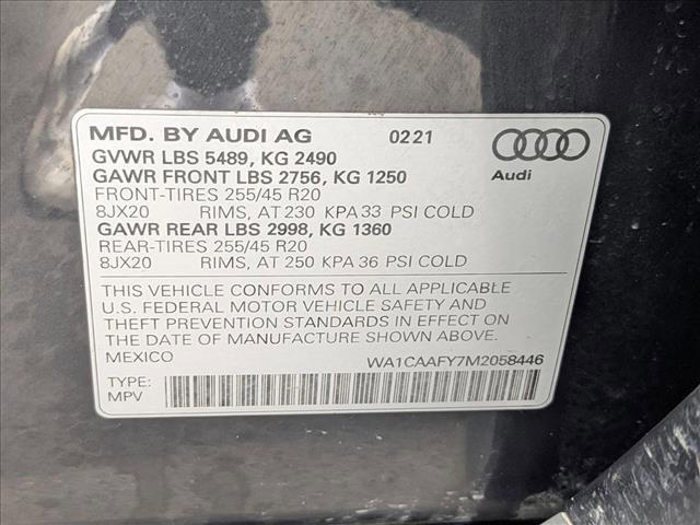 Photo of 2021 Manhattan Gray Metallic Audi Q5