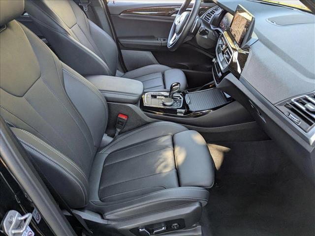Photo of 2024 Jet Black BMW X3