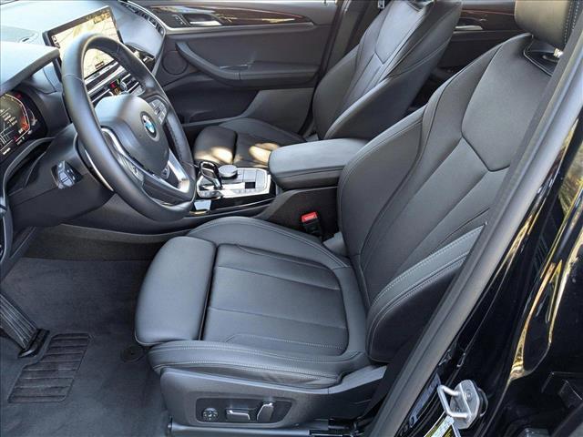 Photo of 2024 Jet Black BMW X3