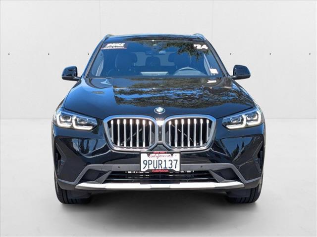 Photo of 2024 Jet Black BMW X3