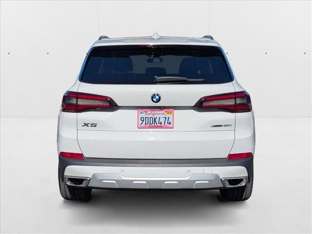 Photo of 2023 Alpine White BMW X5