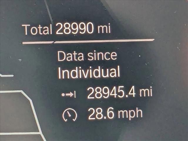 Photo of 2023 Alpine White BMW X5