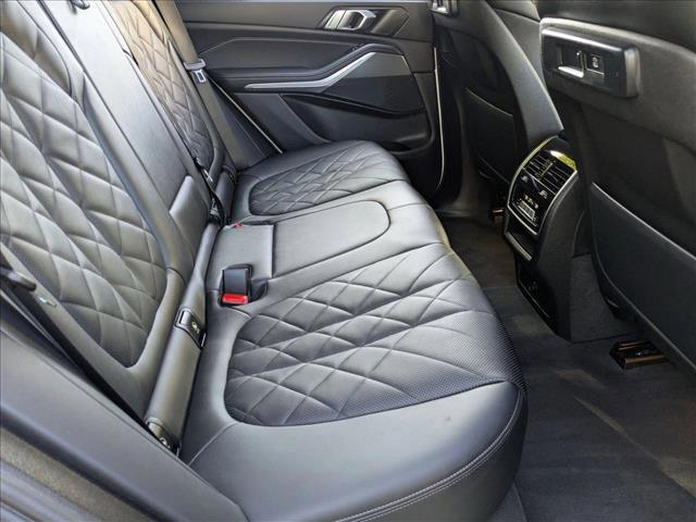 Photo of 2023 Alpine White BMW X5