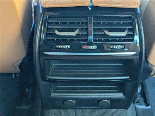Photo of 2019 Imperial Blue Metallic BMW 530e