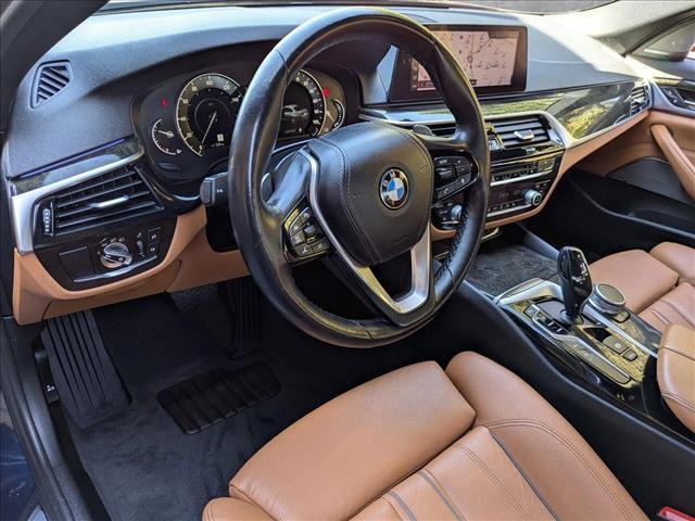 Photo of 2019 Imperial Blue Metallic BMW 530e