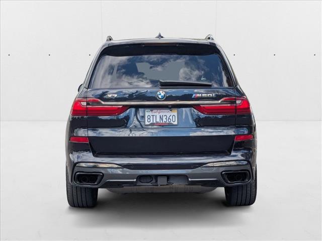 Photo of 2021 Carbon Black Metallic BMW X7