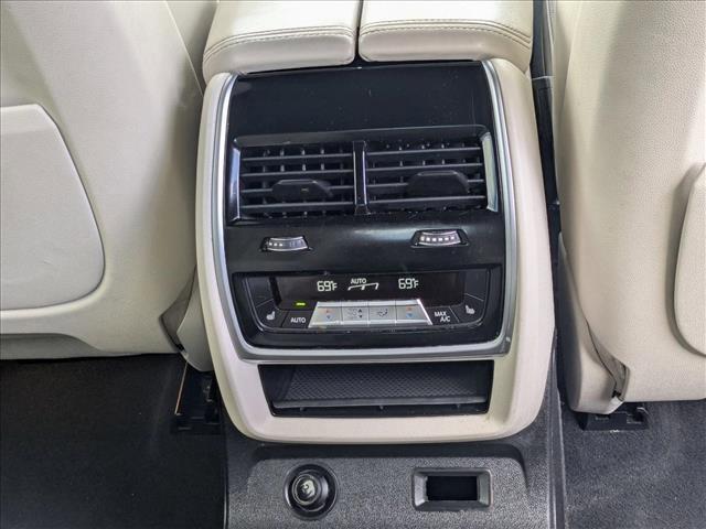 Photo of 2021 Carbon Black Metallic BMW X7
