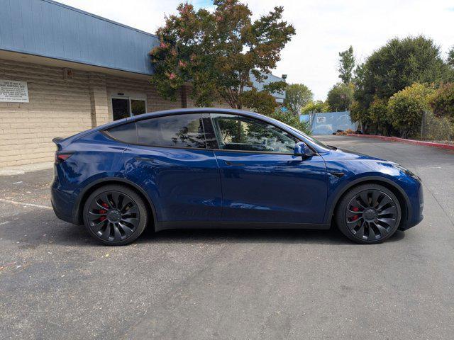 Photo of 2022 Deep Blue Metallic Tesla Model Y