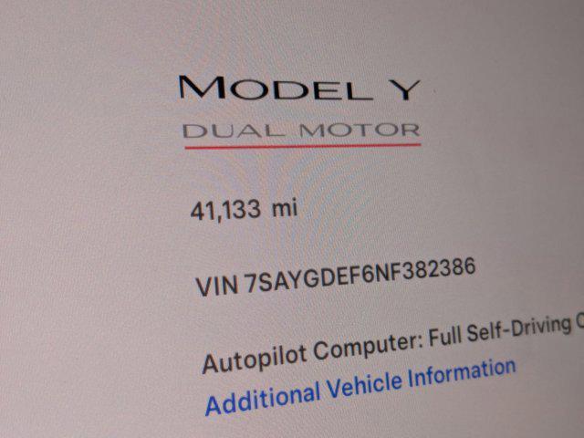 Photo of 2022 Deep Blue Metallic Tesla Model Y