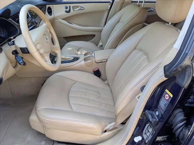 Photo of 2006 Capri Blue Metallic Mercedes-Benz CLS-Class
