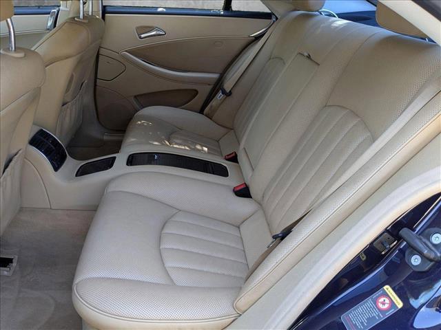Photo of 2006 Capri Blue Metallic Mercedes-Benz CLS-Class