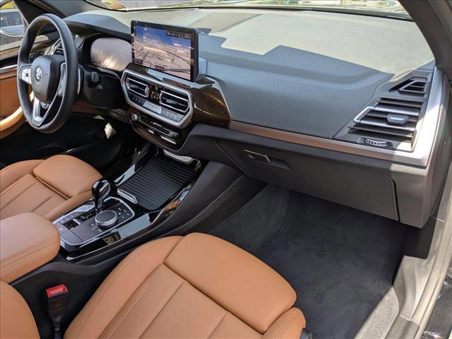 Photo of 2024 Black Sapphire Metallic BMW X3