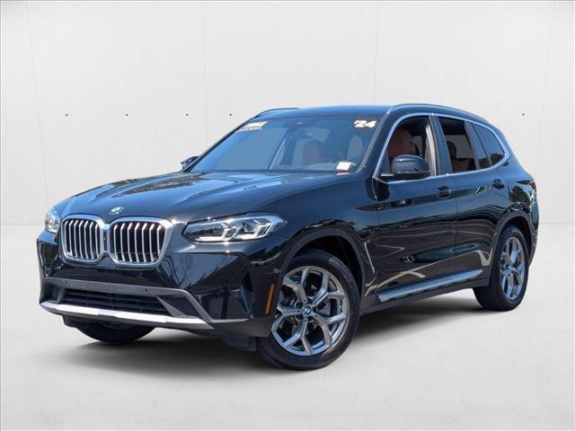 Photo of 2024 Black Sapphire Metallic BMW X3