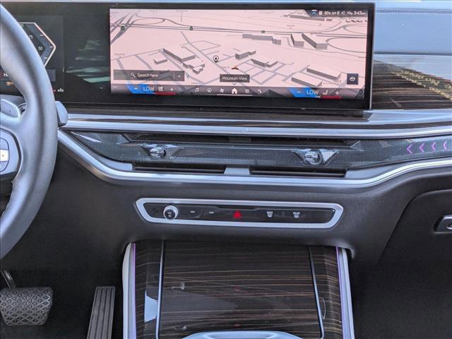 Photo of 2025 Manhattan Green Metallic BMW X5