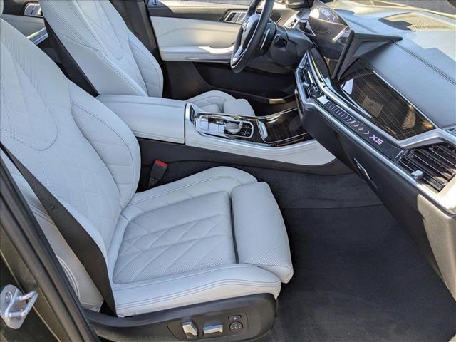Photo of 2025 Manhattan Green Metallic BMW X5
