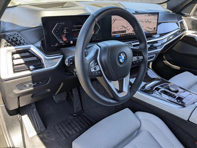 Photo of 2025 Manhattan Green Metallic BMW X5