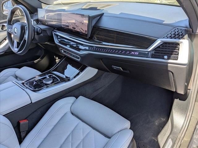 Photo of 2025 Manhattan Green Metallic BMW X5