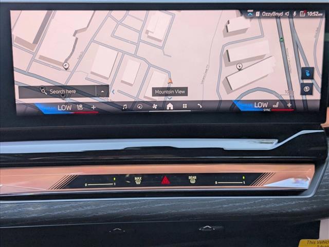 Photo of 2025 Dark Graphite Metallic BMW i5