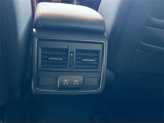 Photo of 2023 Crystal White Pearl Subaru Forester