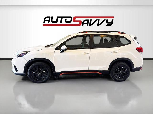Photo of 2023 Crystal White Pearl Subaru Forester