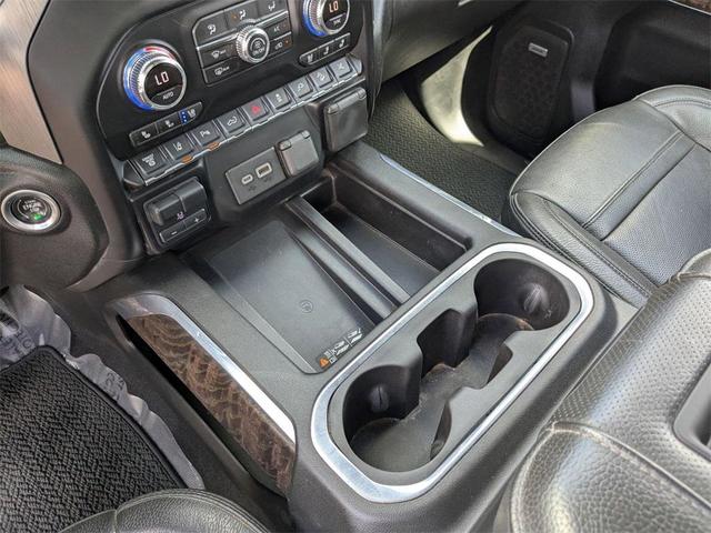 Photo of 2022 Hunter Metallic GMC Sierra 2500