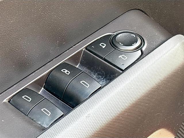 Photo of 2023 Radiant Red Tintcoat Chevrolet Colorado