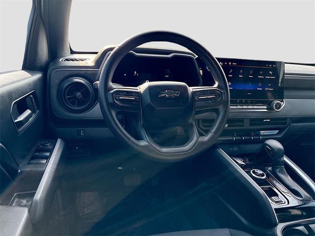 Photo of 2023 Radiant Red Tintcoat Chevrolet Colorado