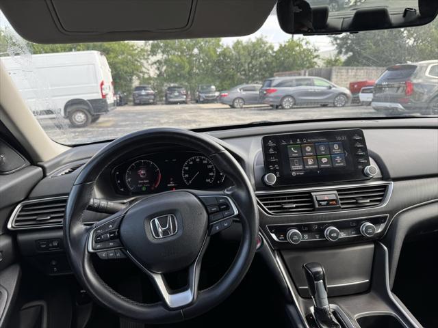 Photo of 2018 Crystal Black Pearl Honda Accord