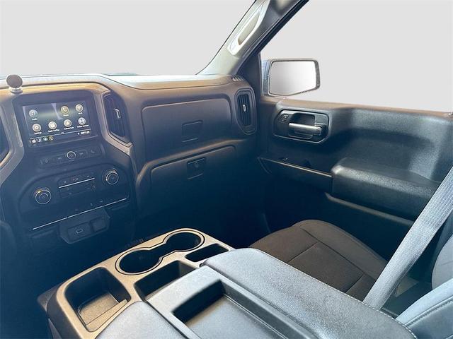 Photo of 2019 Silver Ice Metallic Chevrolet Silverado 1500