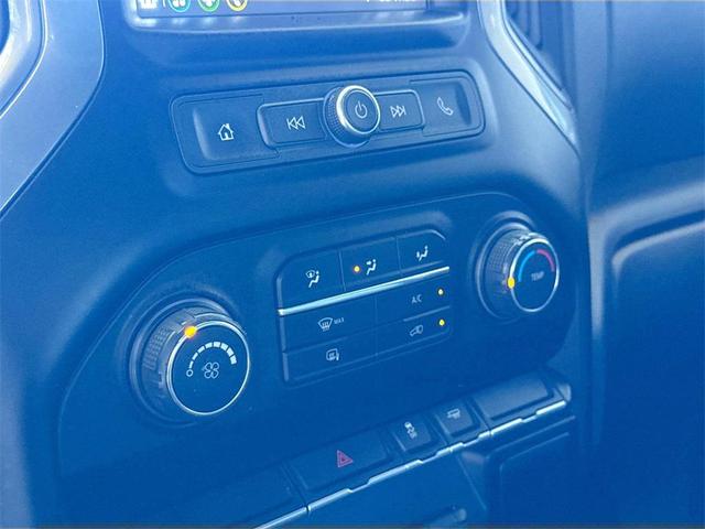 Photo of 2019 Silver Ice Metallic Chevrolet Silverado 1500