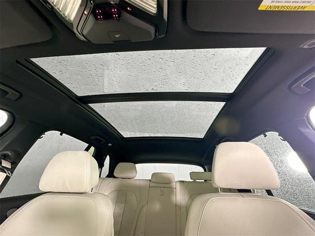 Photo of 2020 Alpine White BMW X5