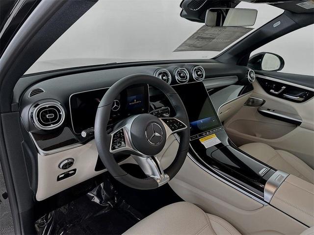 Photo of 2026 Obsidian Black Mercedes-Benz GLC 300