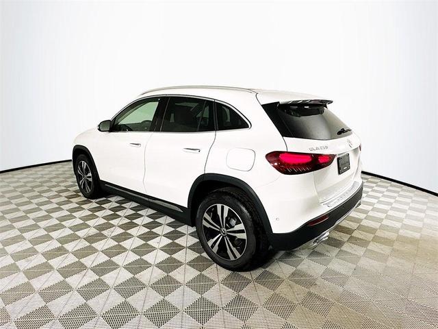 Photo of 2026 Polar White Mercedes-Benz GLA 250