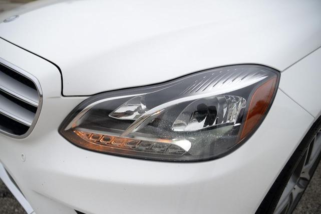 Photo of 2014 White Mercedes-Benz E-Class