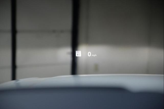 Photo of 2018 White Land Rover Range Rover