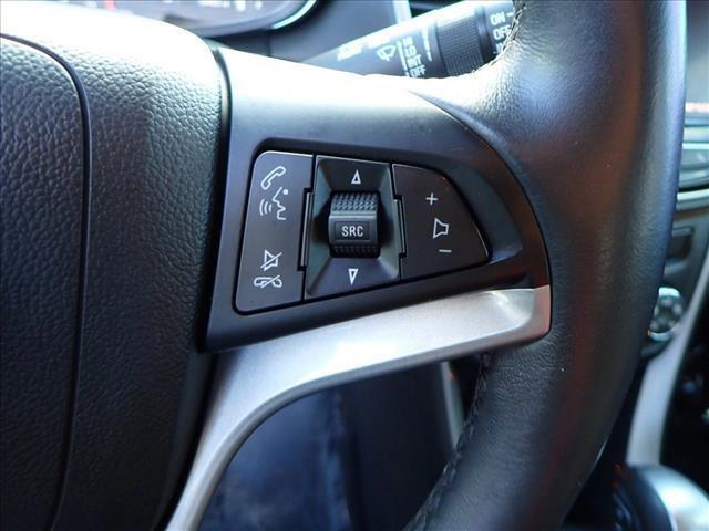 Photo of 2022 Silver Ice Metallic Chevrolet Trax