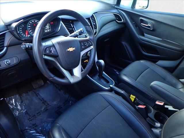 Photo of 2022 Silver Ice Metallic Chevrolet Trax