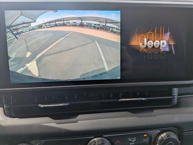 Photo of 2025 Black Clearcoat Jeep Wrangler